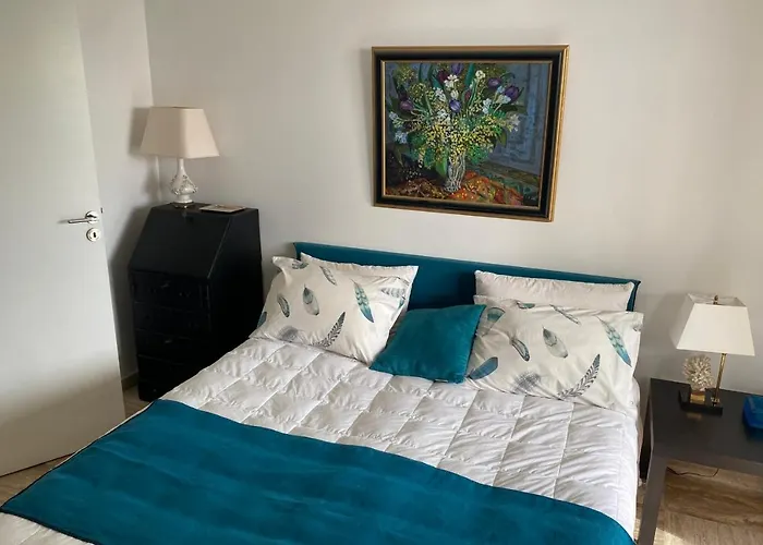 Sea View & Large Terrace Live In La Vista דירה קאן